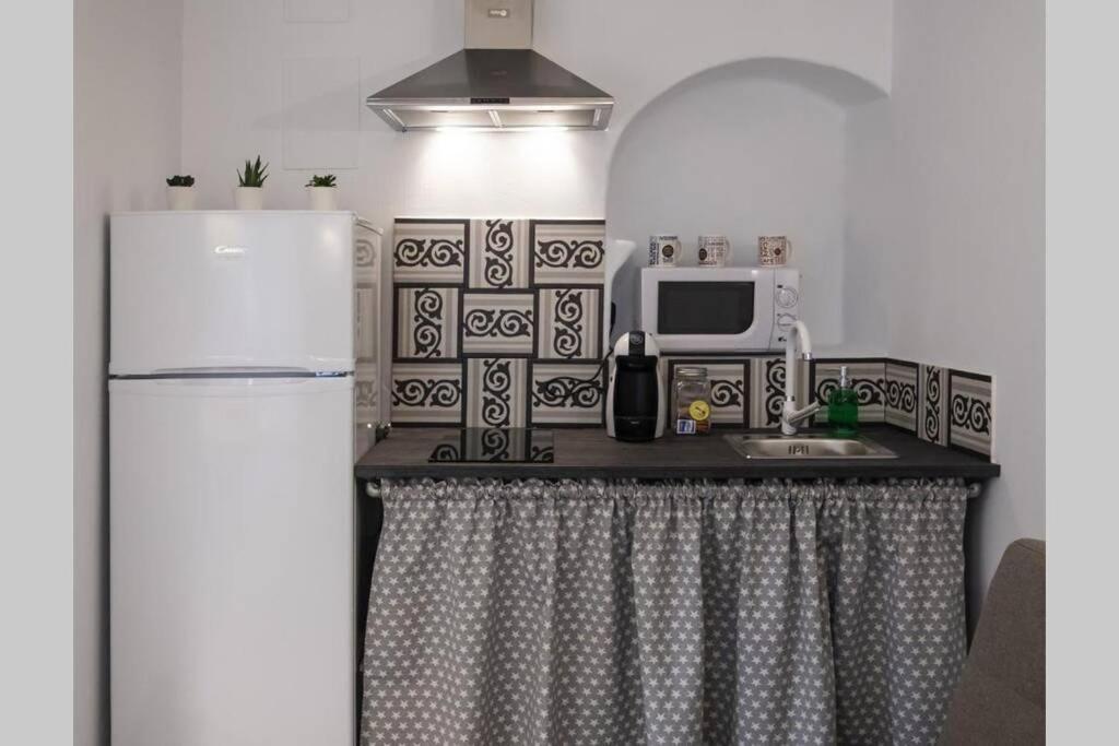 شقة Vivienda Con Fines Turisticos Lagarto De Jaen B المظهر الخارجي الصورة